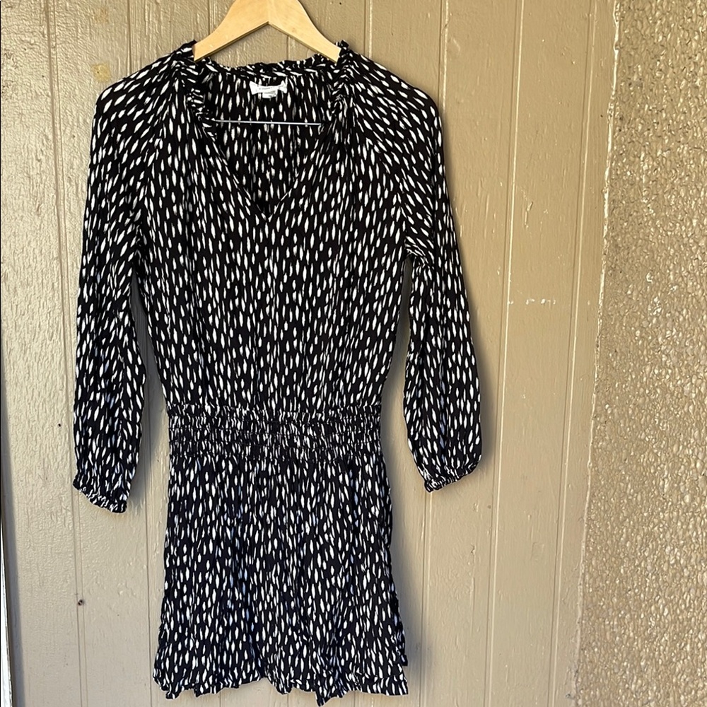 Anthropologie Velvet by Graham & Spencer Katlyn long Sleeve Dress